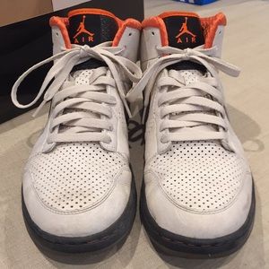 Nike Air Jordan Alpha 1